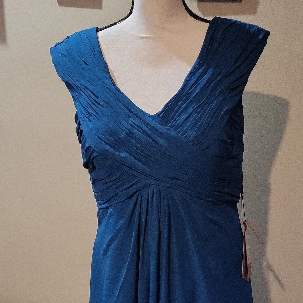 Light In The Box Dress - Picture 2 of 16